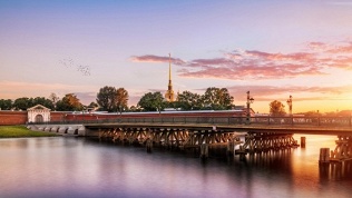 Экскурсия с посещением Петропавловской крепости от компании «Визит СПб»