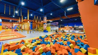 Батутный парк Wowpark