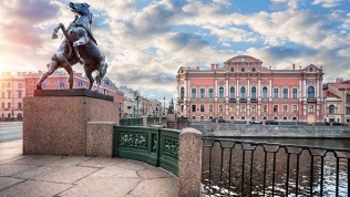 Автобусный тур в Санкт-Петербург от компании «Невские сезоны»