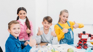 Занятия по робототехнике и техмоделированию в клубе «Синергетика»