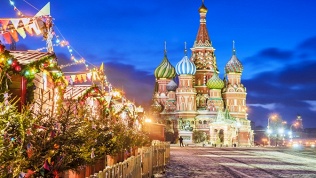 Автобусный тур «Волшебство Рождества» от компании «Невские сезоны»