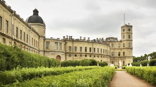 Экскурсия в Гатчину с посещением Гатчинского дворца от компании «Визит СПб»