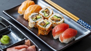 Доставка суши Love&Sushi