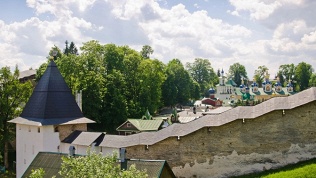 Тур на 2 дня «Новгород — Псков — Изборск — Печоры» от Charm Travel