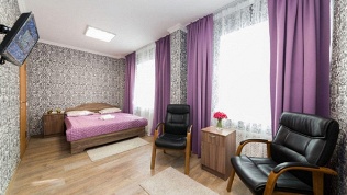 Отдых в номере категории делюкс в отеле «Концерт на Таганской»