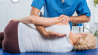 Сеансы массажа в центре красоты «Элеон»