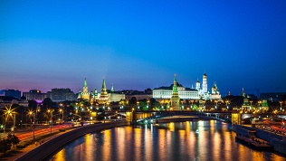 Билет на ночную прогулку по Москве-реке от компании «Речные линии»
