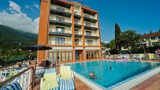 Alex Beach Hotel