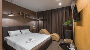 Романтический отдых со сладким набором в отеле Simple Rooms