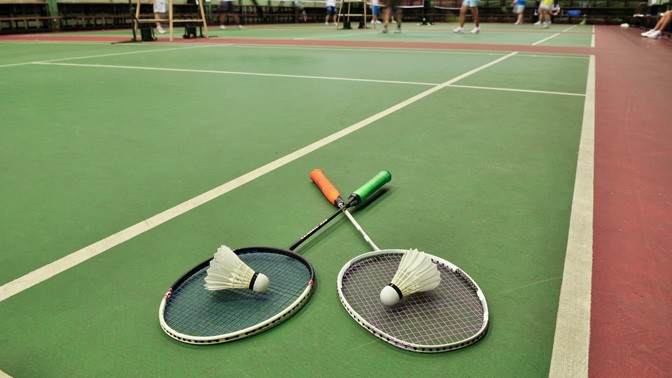 badminton tennis and game In this respect, badminton is not like tennis or squash, where the ball can bounce this is fine when you’re playing it as a casual game. badminton tennis and game In this respect, badminton is not like tennis or squash, where the ball can bounce this is fine when you’re playing it as a casual game.