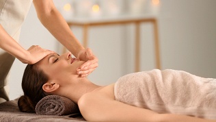 До 7 сеансов массажа в египетском салоне «Extra SPA Петроградская»