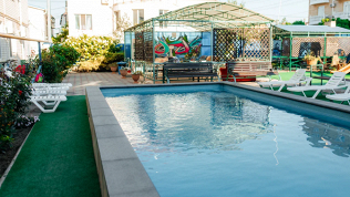 Отдых на берегу Черного моря в гостинице «Синяя крыша»