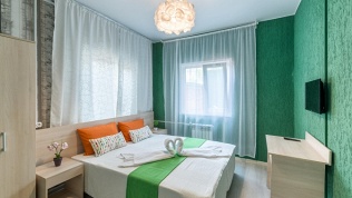 Отель Incity