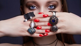 Маникюр в студии красоты Kira Beauty Room