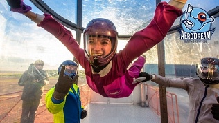 Полет в аэротрубе