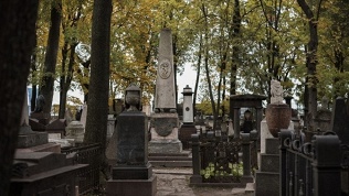 Билет на экскурсию «Новодевичье кладбище» от агентства «Мировоззрение»