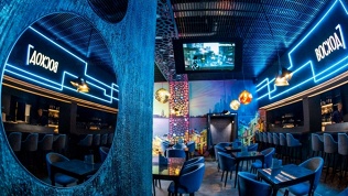 Кибер-пространство с азиатской едой в ресторане «Восход7» за полцены