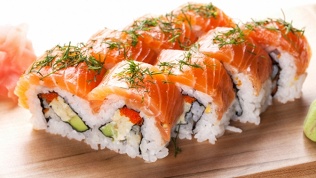 Всё меню от службы доставки «Sushi Bla-Bla Железнодорожный» за полцены