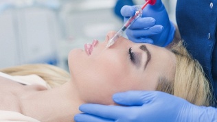 Инъекции ботокса в клинике косметологии O-laser