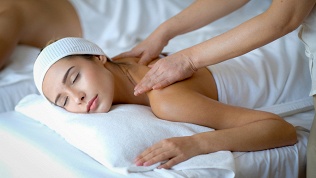 30 или 60 минут массажа в SPA-салоне «Телу Время»