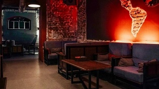 Всё меню, напитки на улице Маяковского в лаундж-баре Smoke Inn