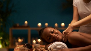 До 7 сеансов массажа в салоне красоты Piter Style