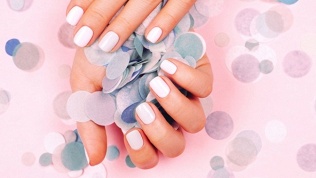 Маникюр и педикюр с покрытием гель-лаком в студии красоты Magic J