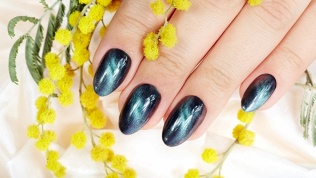 Маникюр и педикюр с покрытием гель-лаком в салоне Евгении Бухтияровой