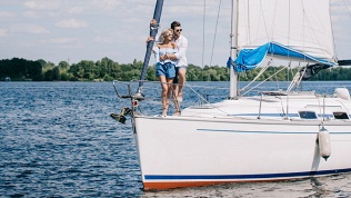 Прогулка по Волге и Оке на парусной яхте