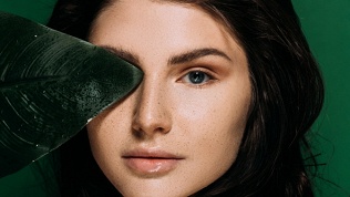 Массаж лица, RF-лифтинг, чистка и пилинг в медцентре Emed Clinic