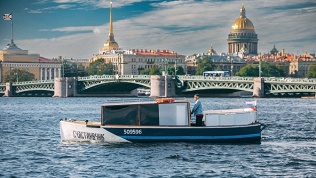 Тур по рекам и каналам Петербурга от компании «Остров катеров»