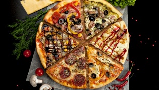 Все сеты и пиццы от ресторана Lovkus