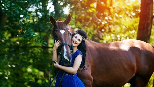 Фотопрогулка с лошадью