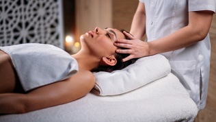 SPA-программы для нее или него в массажном кабинете «Джулия»