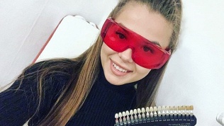 Отбеливание зубов