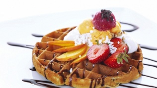 Вкусное комбо в кафе Vaffel