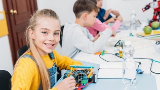 Посещение детского городского клуба от студии танца «Oya и Жемчужинки»