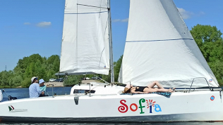 Прогулка по Волге на парусной яхте Sofia