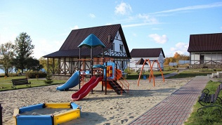 База «Челнавка Village»