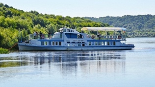 Прогулка или экскурсия по Оке на теплоходе от компании «Лето на Оке»