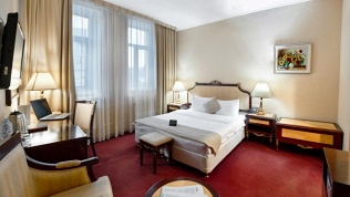 Mandarin Hotel Moscow 4*