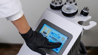 1 урок работы на аппарате RF-лифтинга в «Институте эстетической медицины»