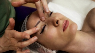 Чистки, массаж лица или пилинги в студии эстетики «Светлана»