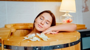 SPA-программы для одного, двоих или компании в SPA-центре «Cтихия SPA»