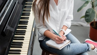 Онлайн-курс сольфеджио для начинающих от вокальной студии «Голос»