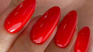 Маникюр и педикюр с покрытием гель-лаком в мастерской Марии Мурыгиной