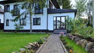Компания Luxury Cottage