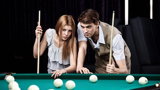 2 или 3 часа игры в русский бильярд в бильярдном клубе «Вираж»