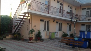 Guest House Kolorit