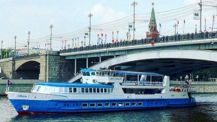 Прогулка на теплоходе